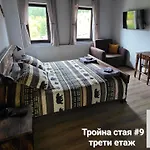 Guest house меча стъпка Gela